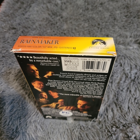 John Grisham's The Rainmaker VHS Movie (1997) - Picture 5 of 7